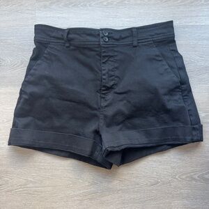 Everlane - The Way-High Canvas Short in Black